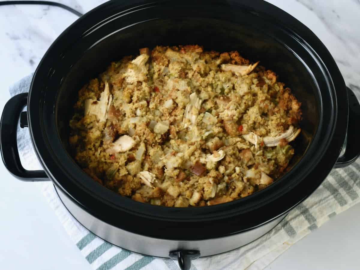 Crock Pot Chicken & Cornbread Dressing — Mommy's Kitchen